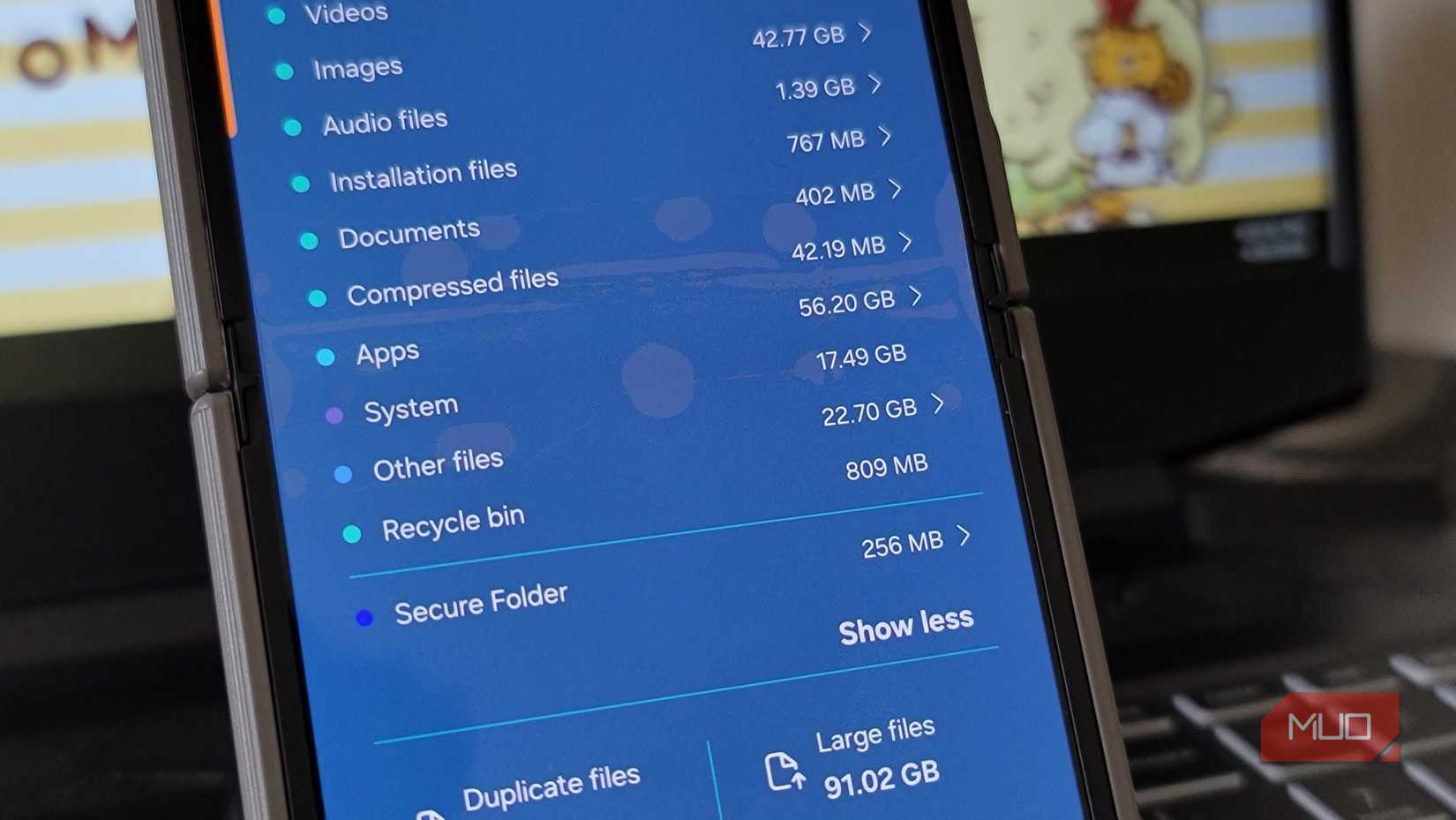 Storage settings on a Samsung Galaxy Z Flip 6 (5)