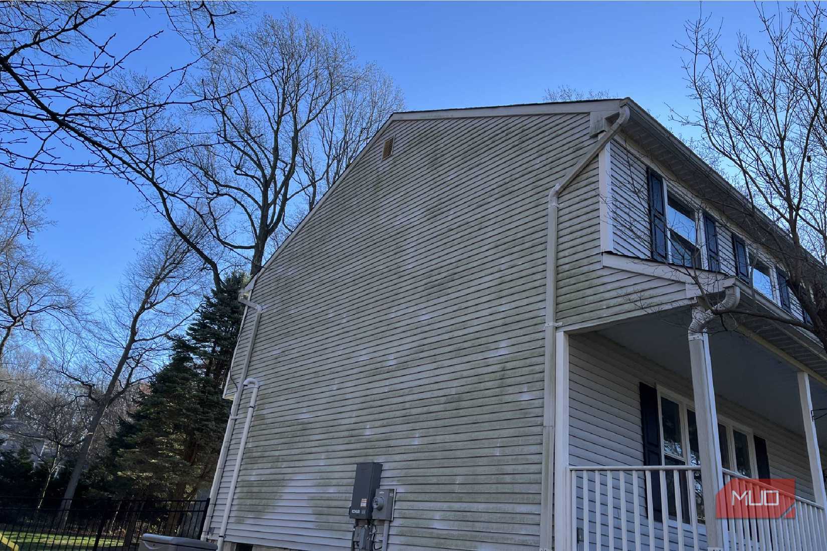 The side of a house that is dirty