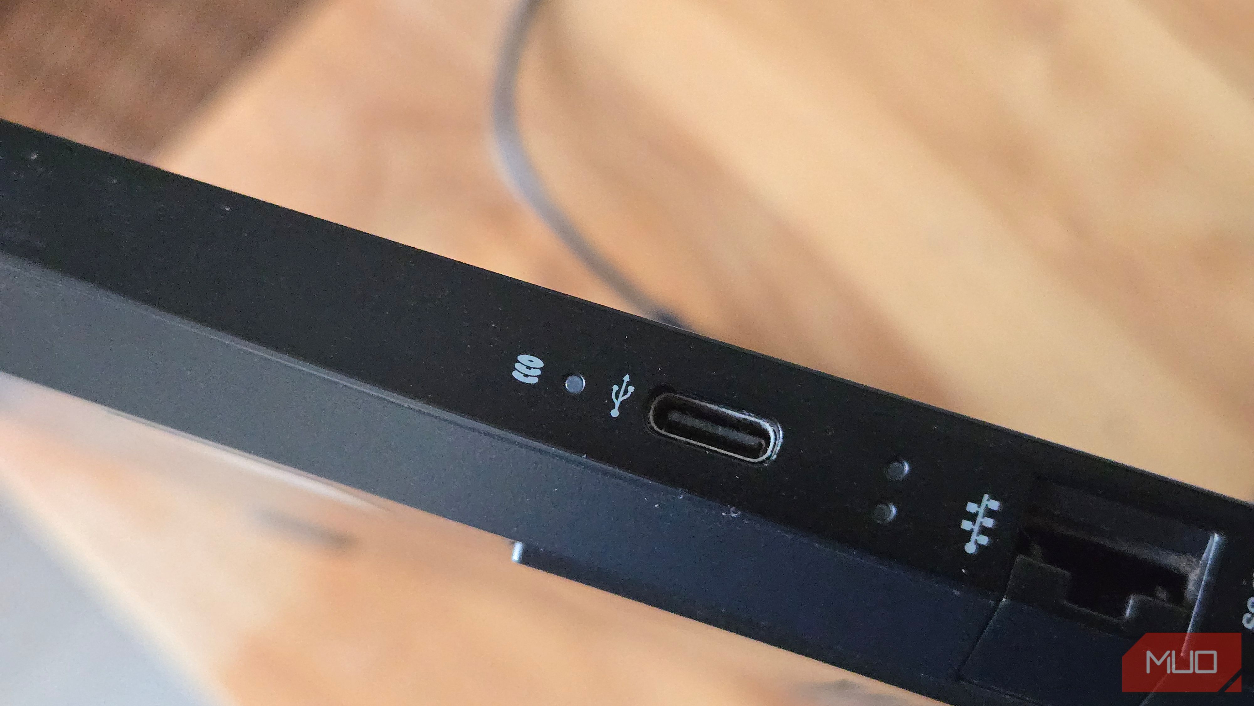 USB-C and Ethernet port on a HP pavillion laptop