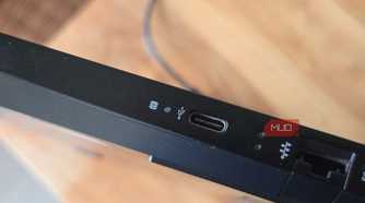 USB-C and Ethernet port on a HP pavillion laptop
