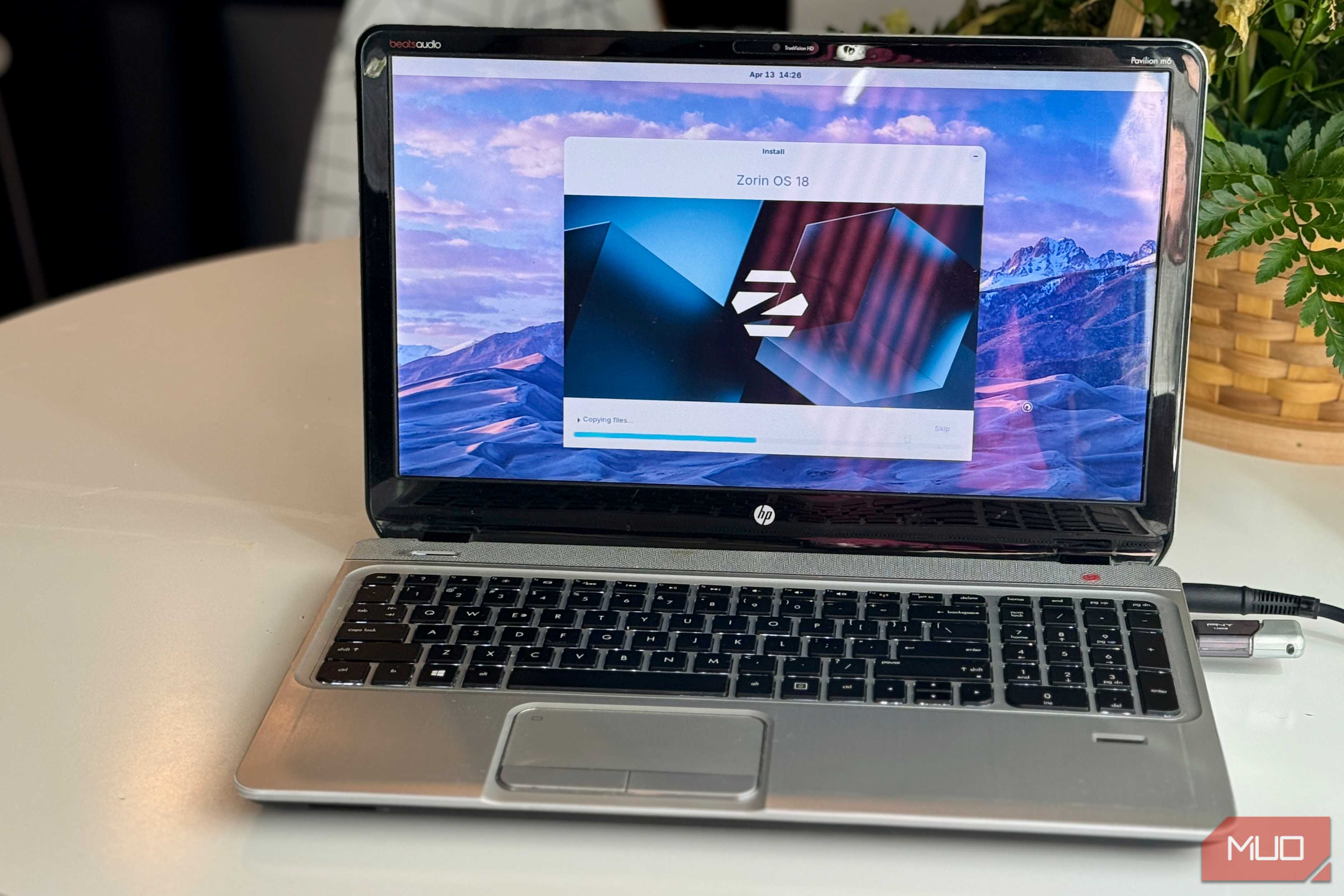 Zorin OS on older HP laptop