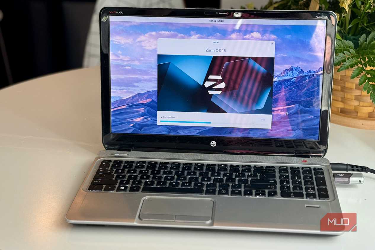 Zorin OS on older HP laptop