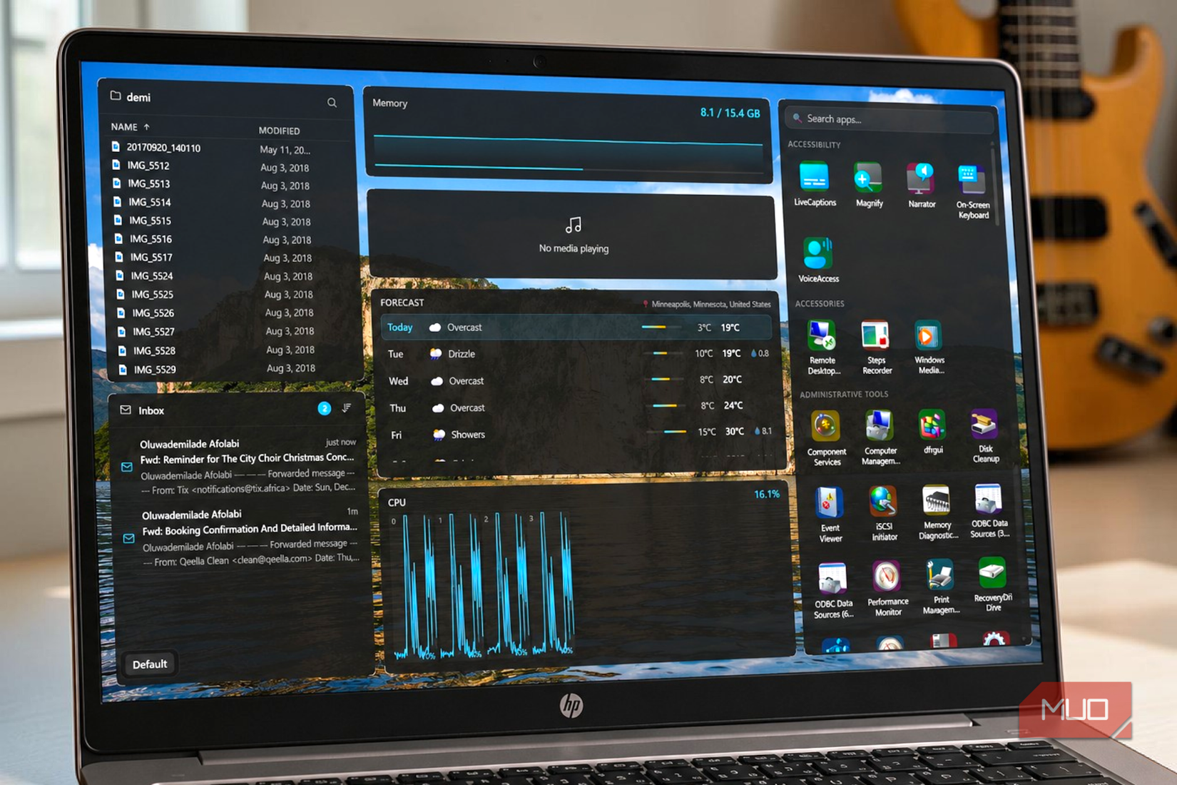 A Themia-customized Windows desktop.