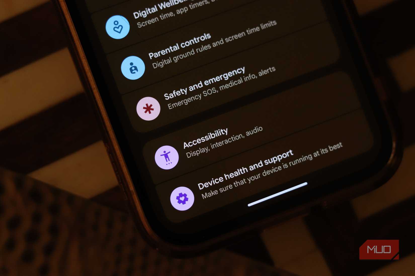 Pixel 9a இல் அணுகல்தன்மை அமைப்புகள் மெனு.