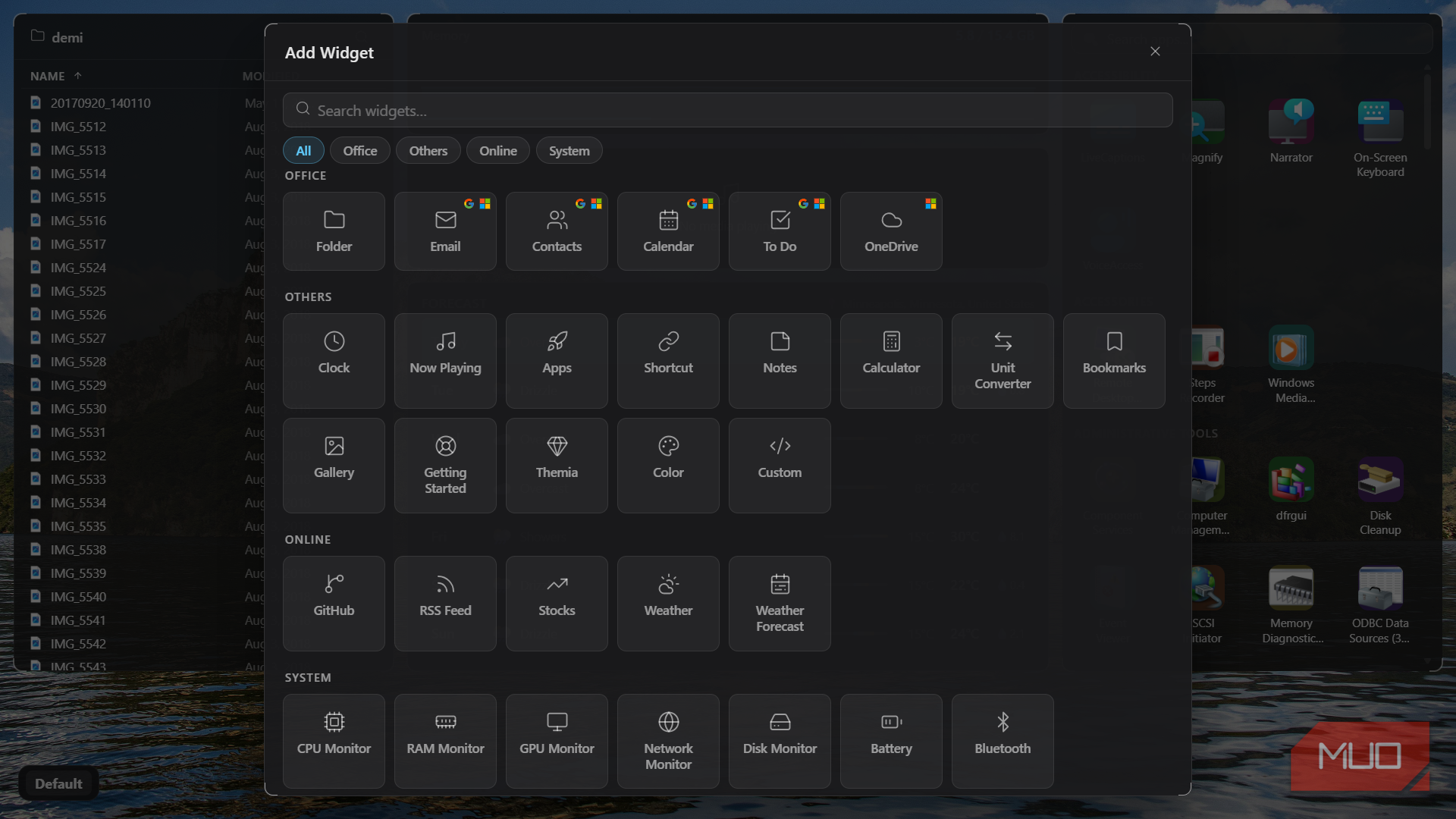 I built the perfect personalized dashboard right on my computer desktop