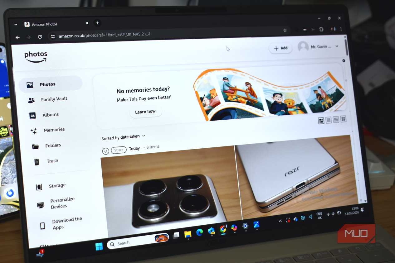 amazon photos on laptop screen.