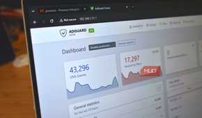 blocking dns requests with adguard.