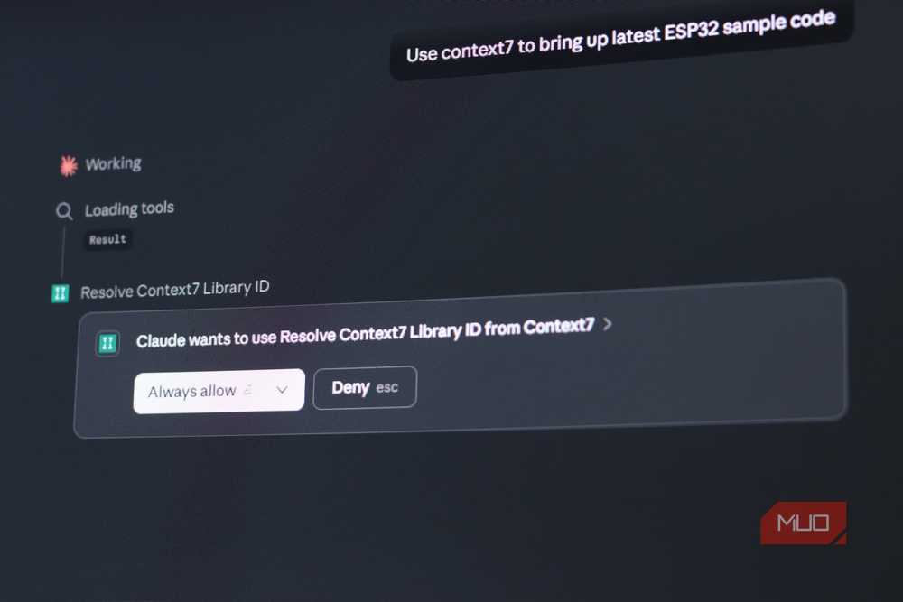 Claude Desktop using Context7 to access current documentation