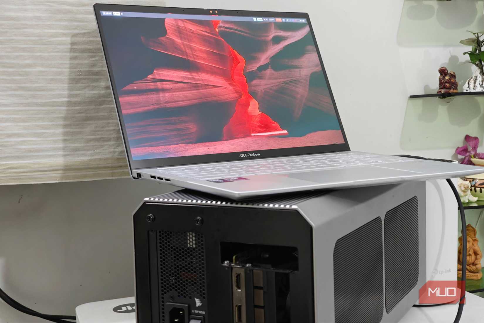 Using a thin-and-light laptop with an eGPU
