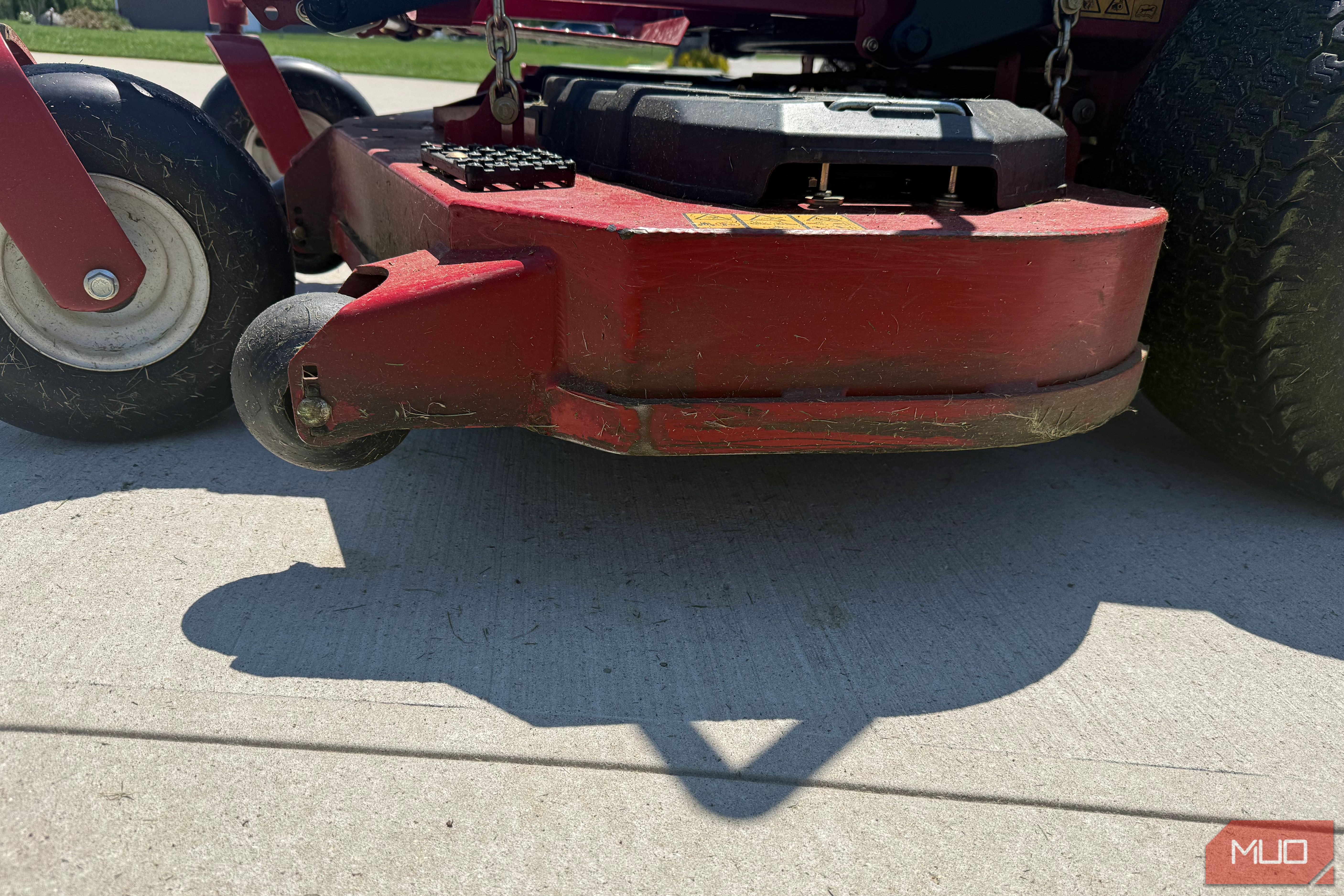 exmark lazer z mower deck
