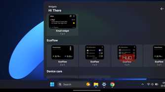 HyperDroid launcher displaying an open widgets selection menu over the desktop.