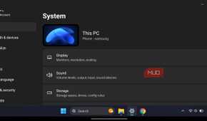 HyperDroid launcher showing a system settings window.