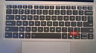 yoga pro 7i keyboard
