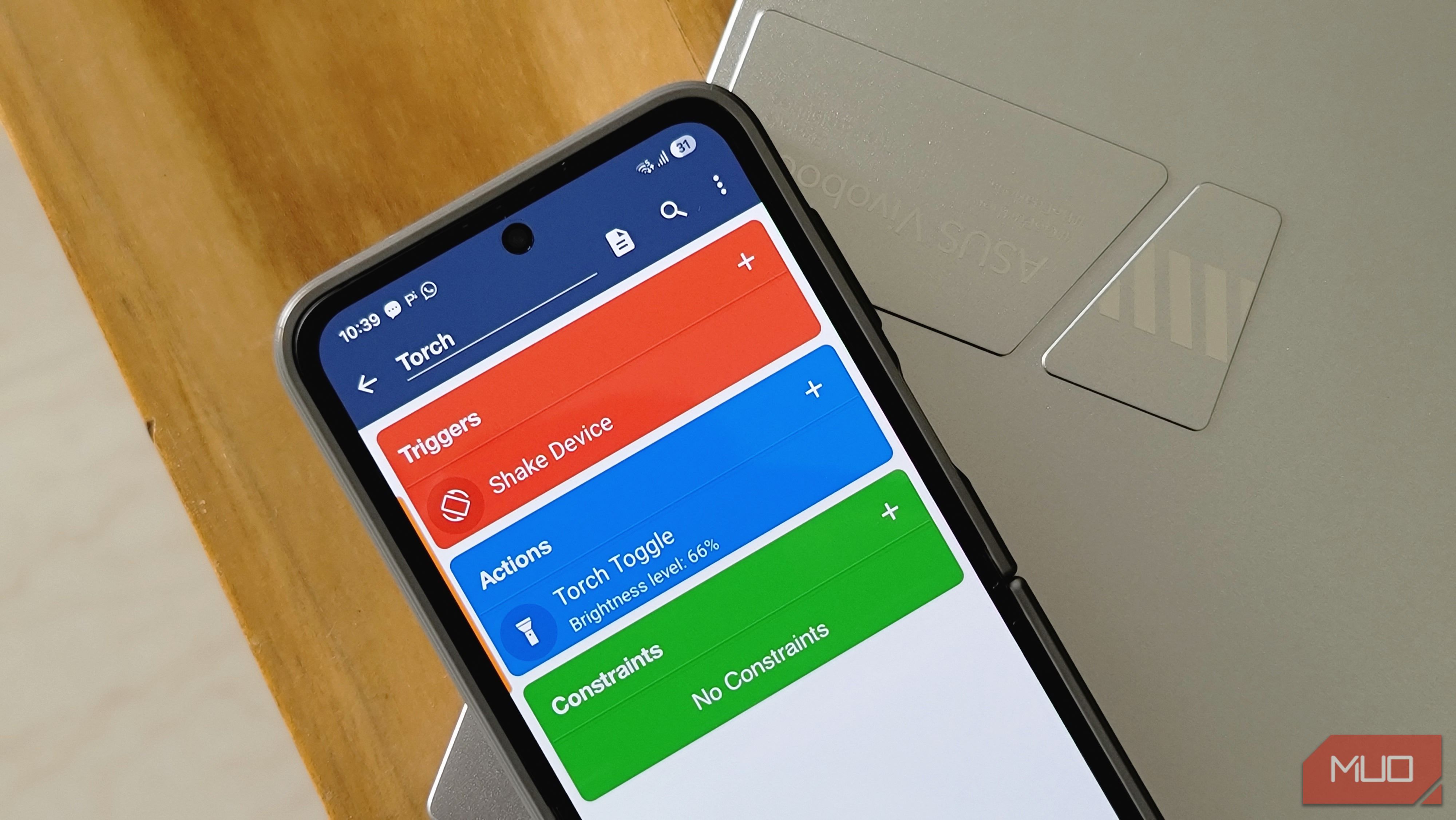 I created my own Android gestures, and it changed how I use my phone