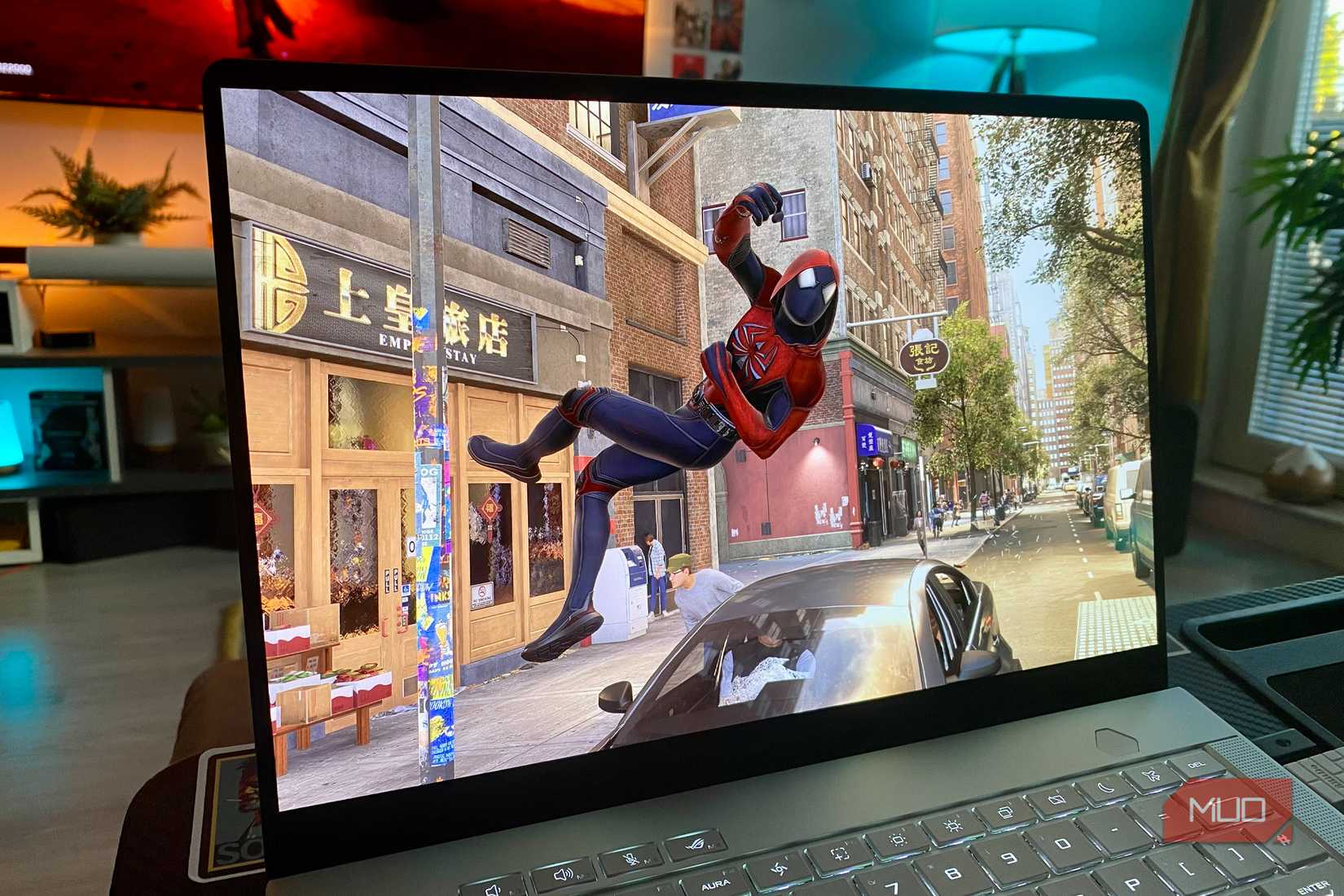 Marvel's Spider-Man 2 على كمبيوتر محمول للألعاب Asus ROG G14 (2025).