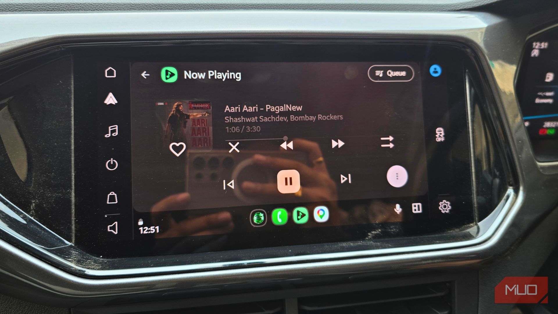 I finally found an Android Auto music player that doesn’t need the internet