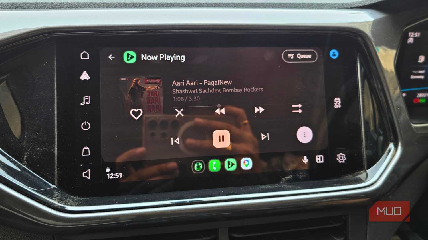 Auto Music Machine I finally found an Android Auto music player that doesn’t need the internet