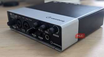 Right side view of the Steinberg UR22 mkII interface