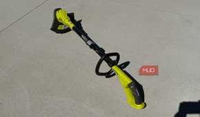 Ryobi 18 string trimmer top