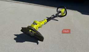 ryobi 18v string trimmer bottom