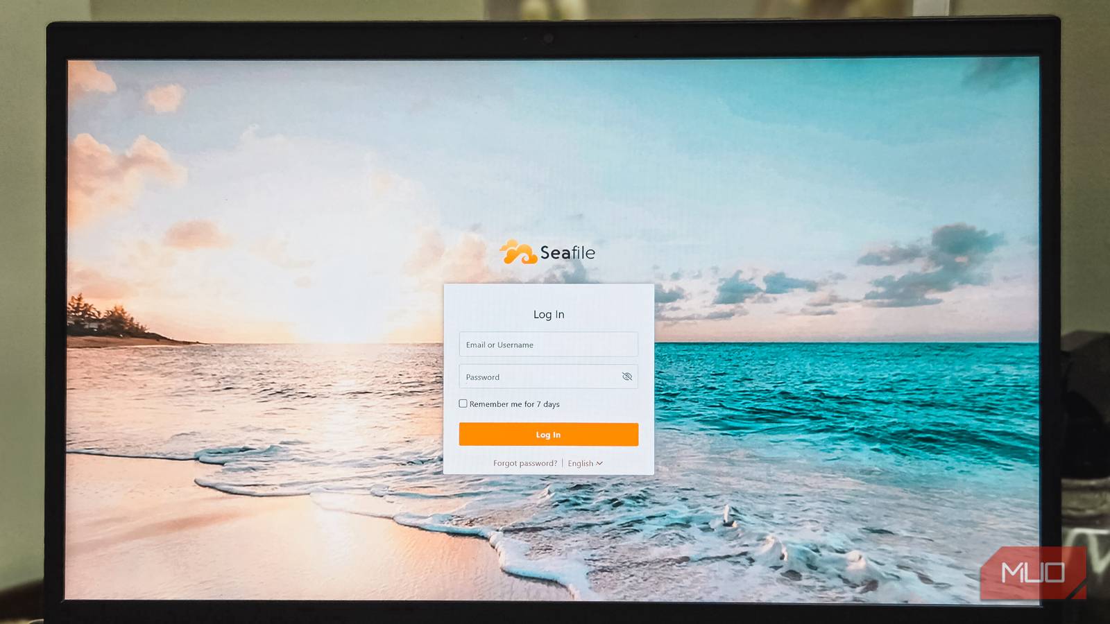 This is the self-hosted Dropbox alternative I've been waiting for