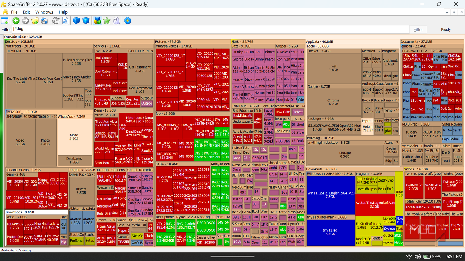 SpaceSniffer displaying a densely populated, color-coded disk usage map.