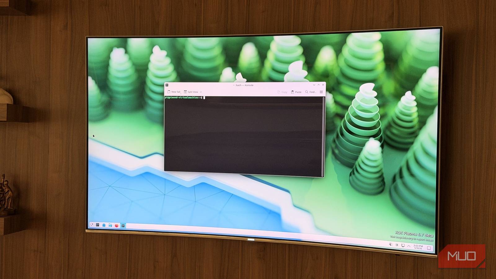 I left tiling window managers for KDE, and my Linux desktop finally feels complete I left tiling window managers for KDE, and my Linux desktop finally feels complete