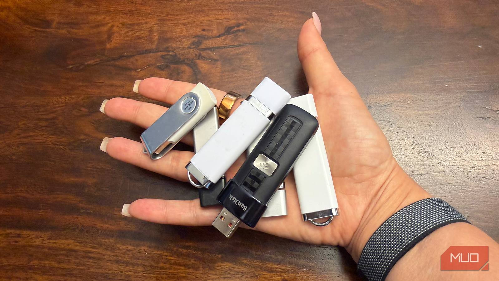 The USB drive in your drawer is slowly losing your data right now
