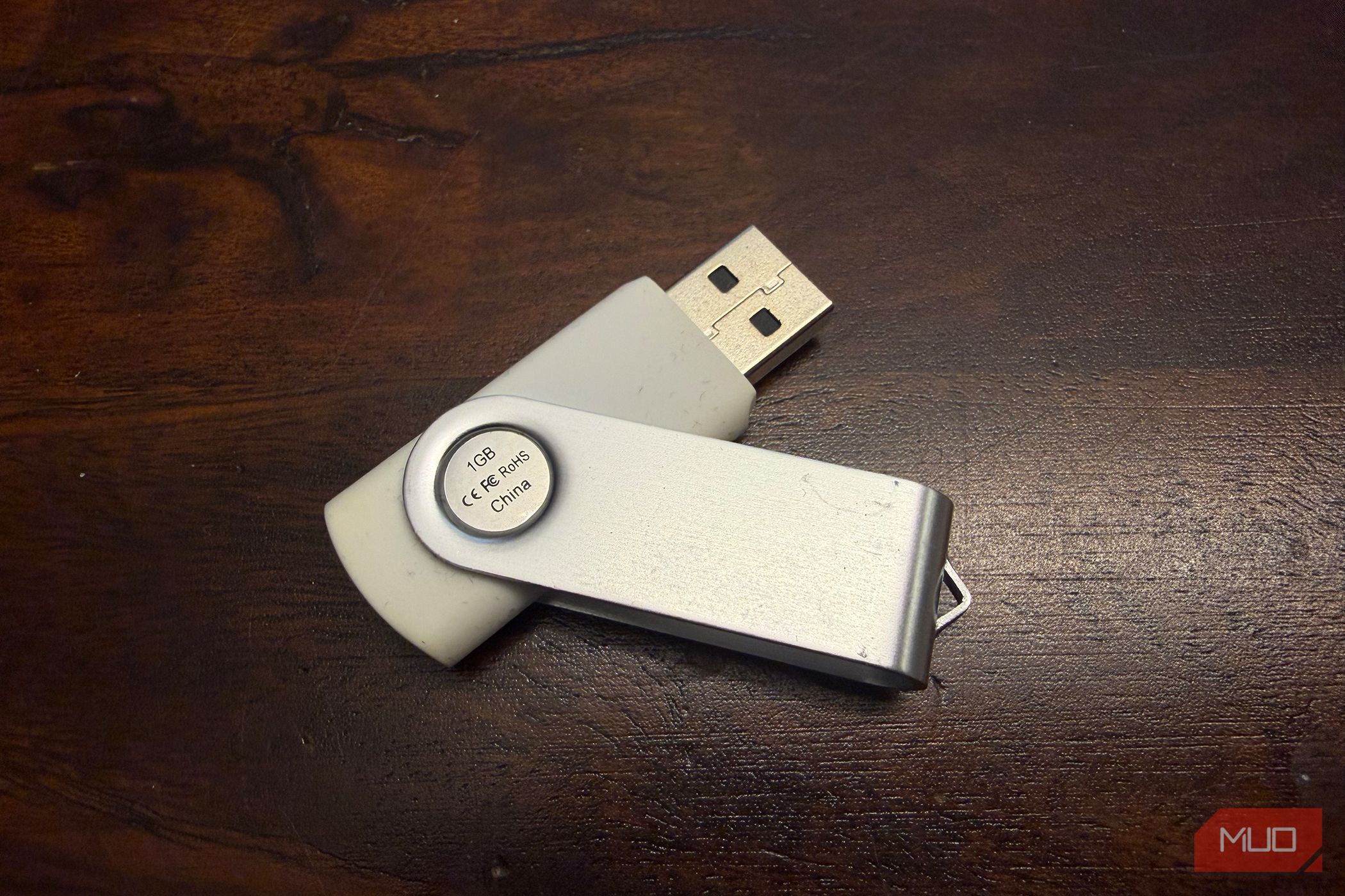 The USB drive in your drawer is slowly losing your data right now