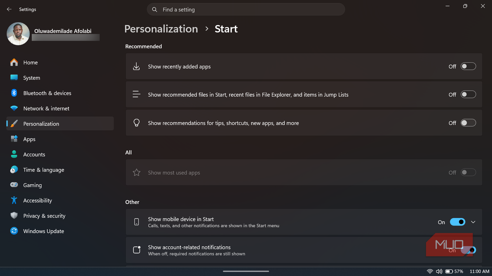Windows 11 の[スタート]メニューの、おすすめや最近追加したアプリを表示する設定がオフになっています。