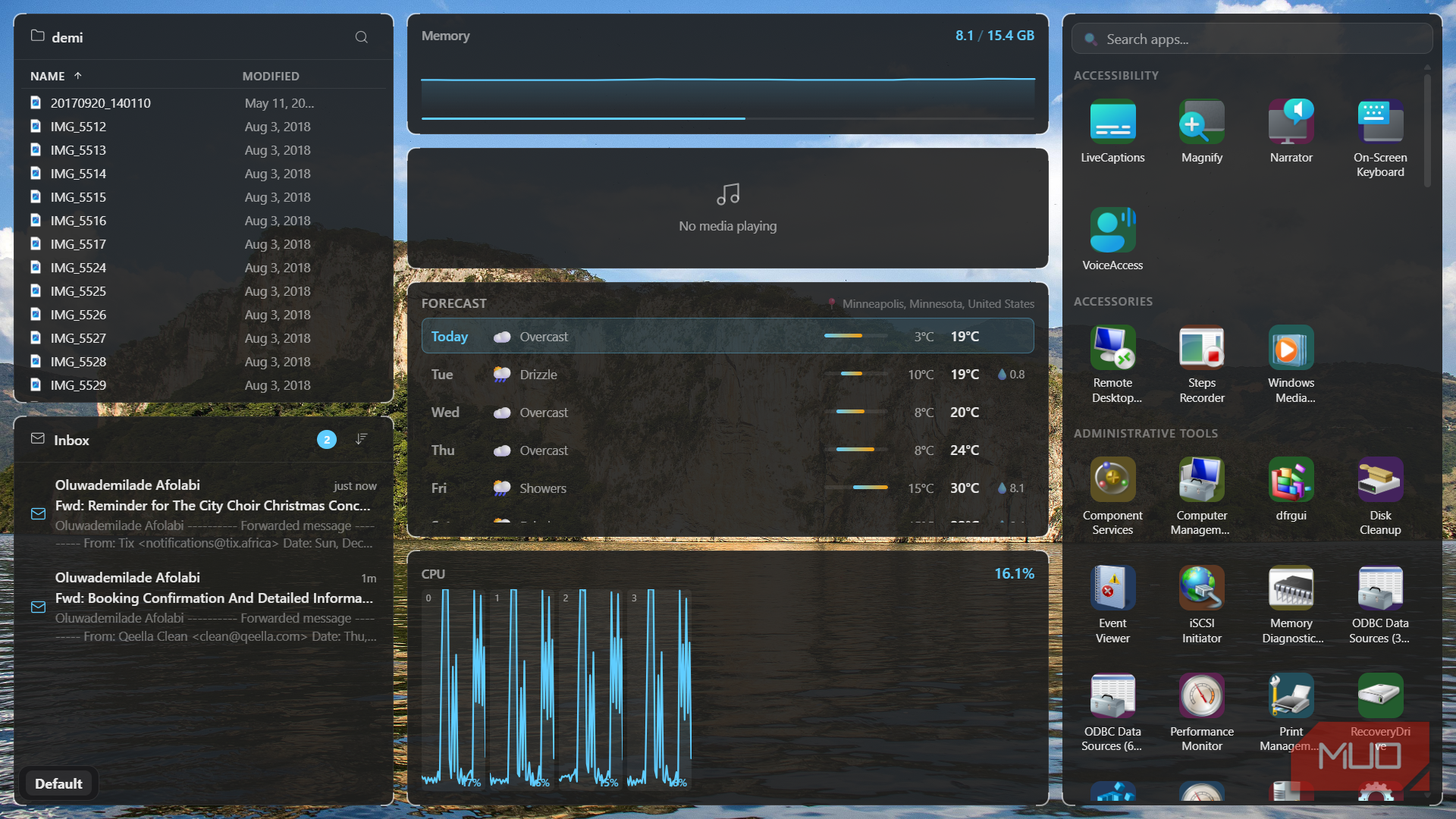 I built the perfect personalized dashboard right on my computer desktop