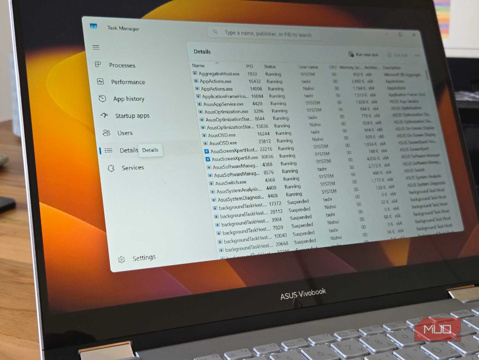Windows Task Manager open on a Asus Vivobook S 14 Flip