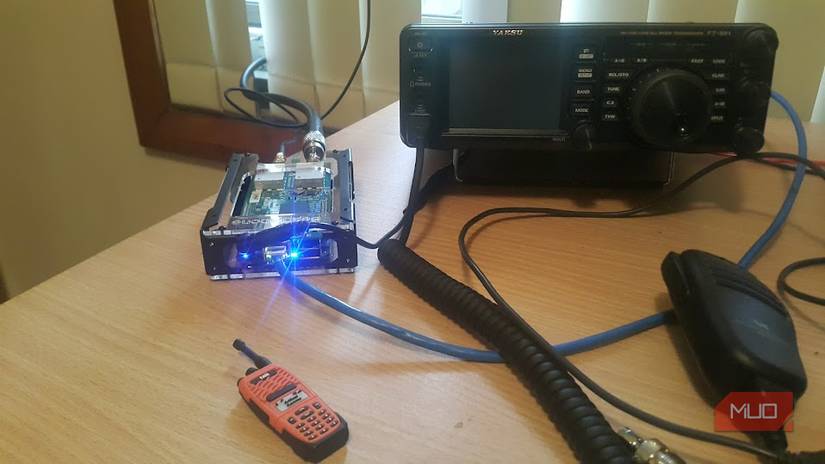 Yaesu 991 transceiver for licensed radio operators and SDR