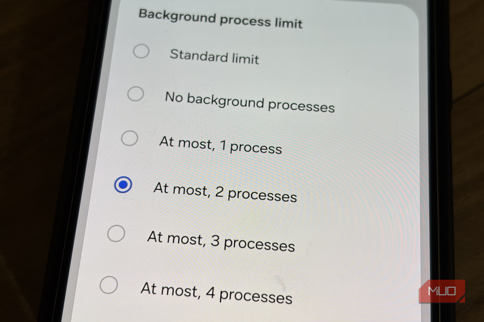 Limitation du processus en arrière-plan sur Samsung