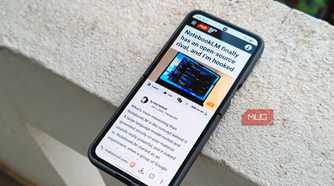 Brave browser open in Samsung Galaxy Z Flip 6