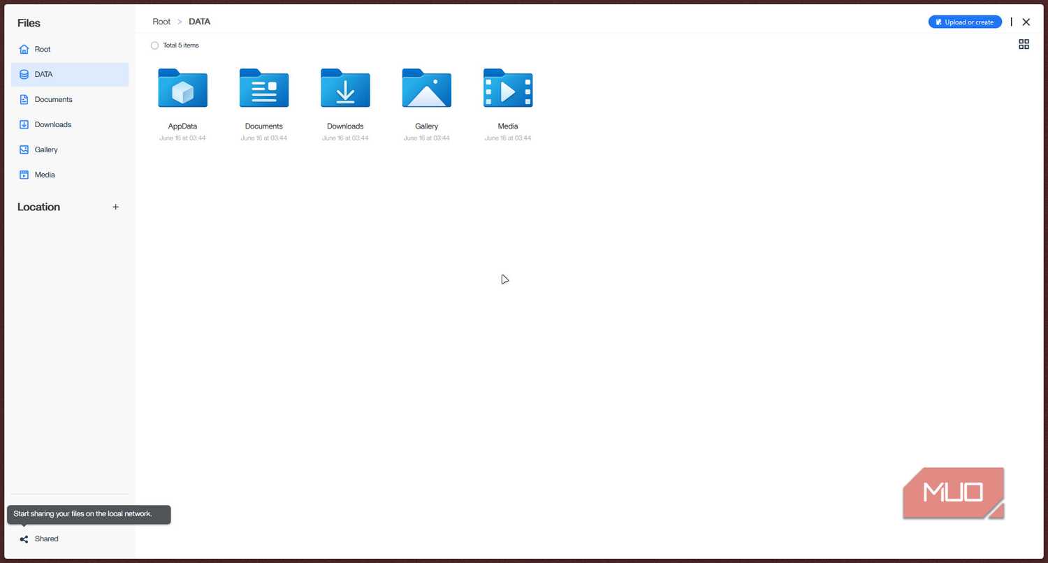 CasaOS file manager.