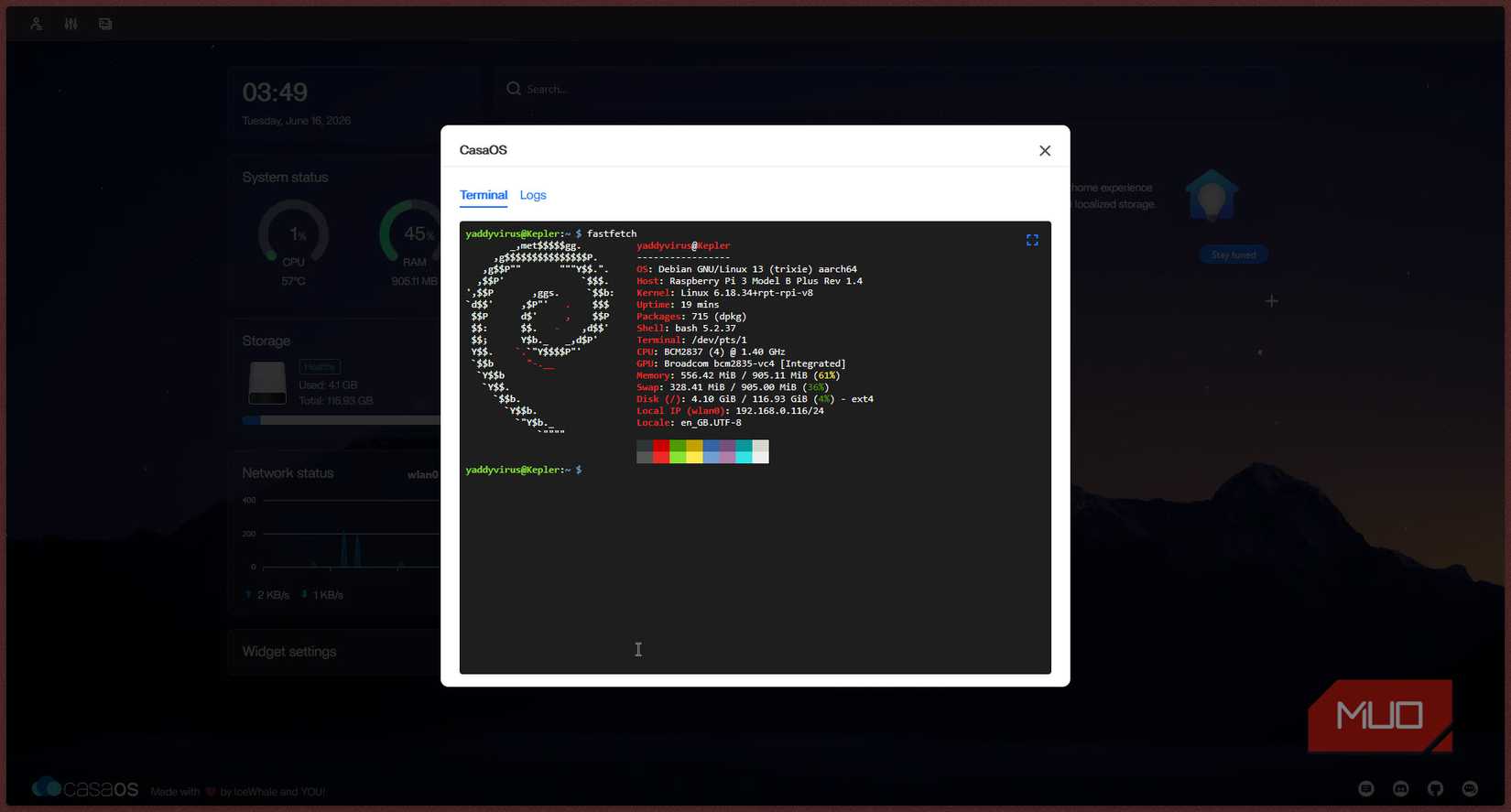 CasaOS terminal with fastfetch showing system information.
