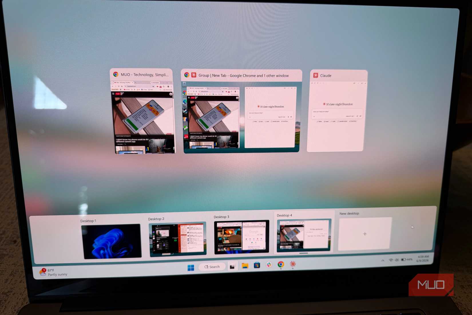 virtual desktops overview in windows 11
