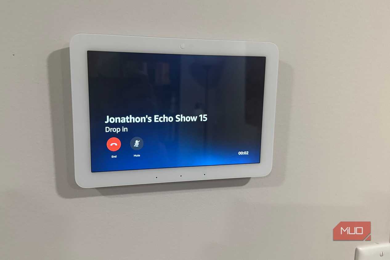 Echo Hub starting drop in call to Echo Show 15
