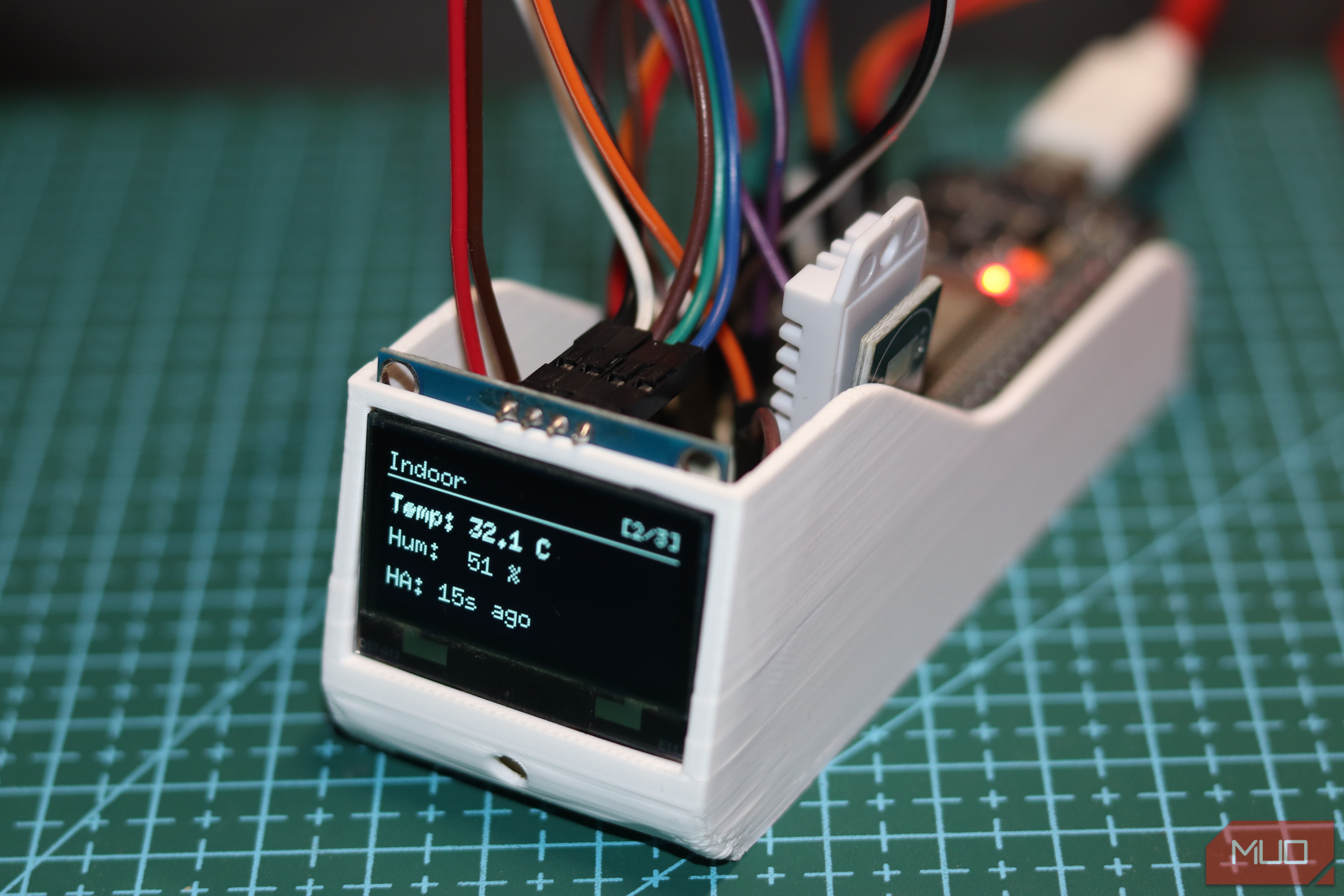 ESP32 dashboard showing local temp from sensor.