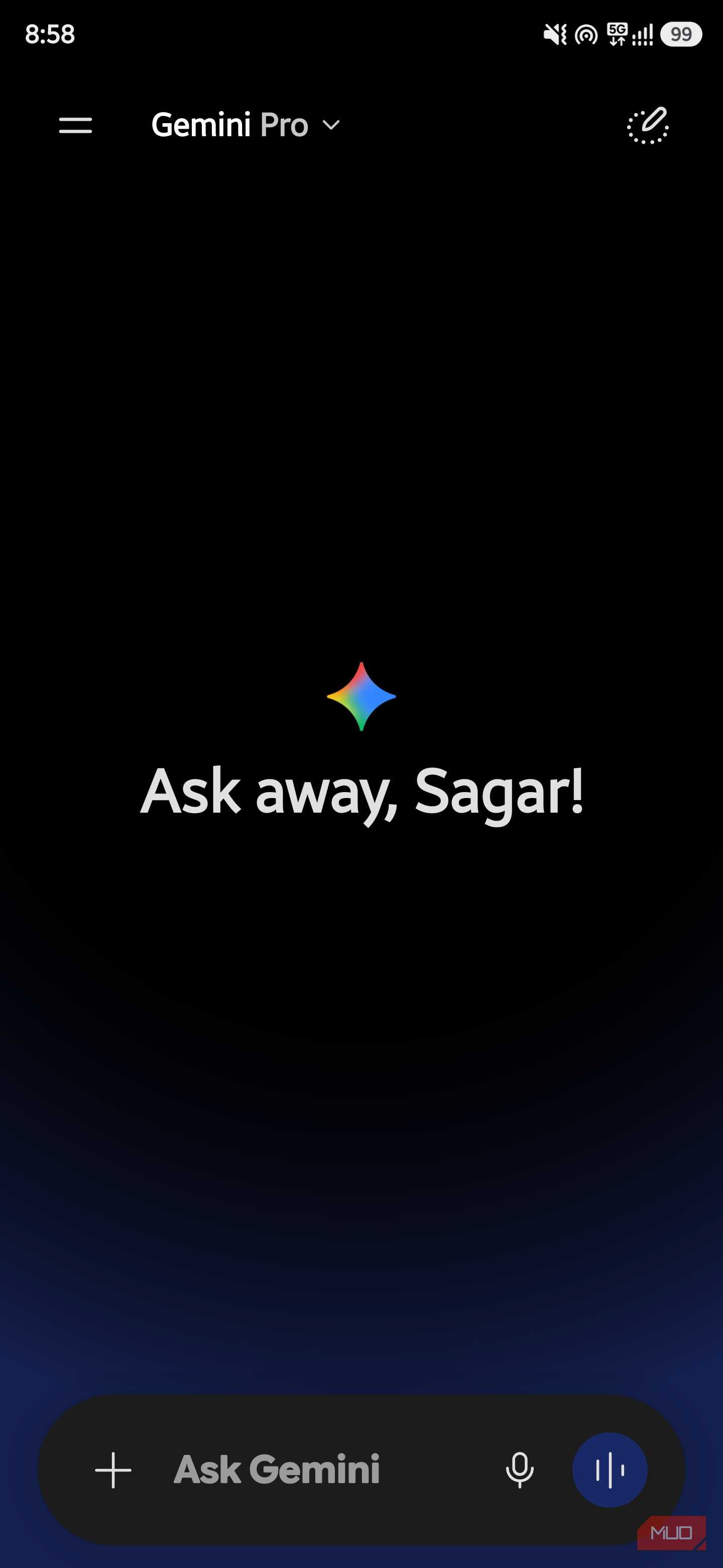Gemini Pro home screen with chat input box and voice mode button