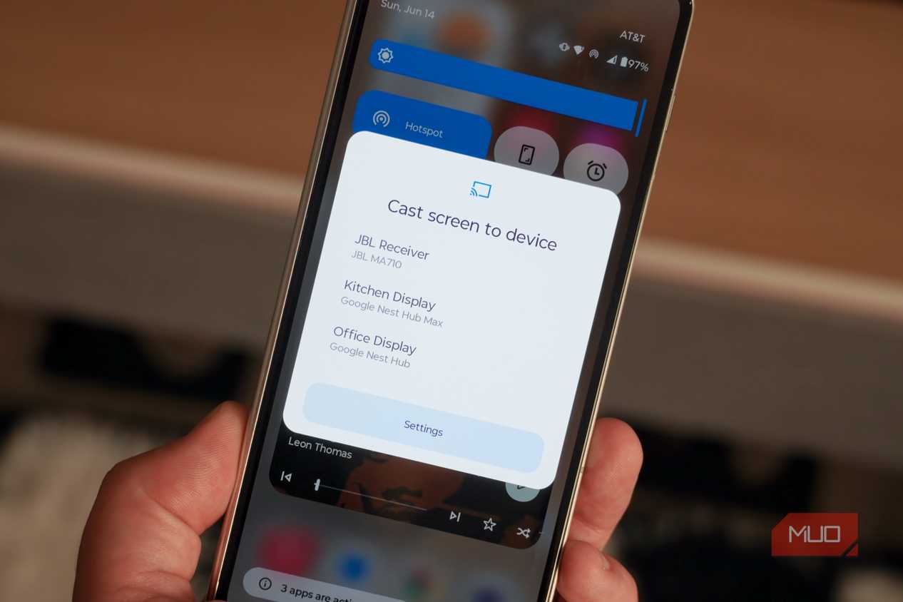Mirroring a screen to a device.
