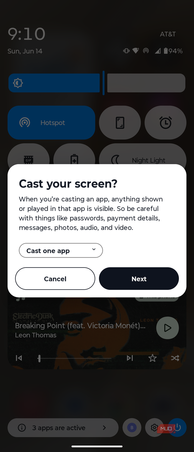 Choosing to cast one app or an entire screen.