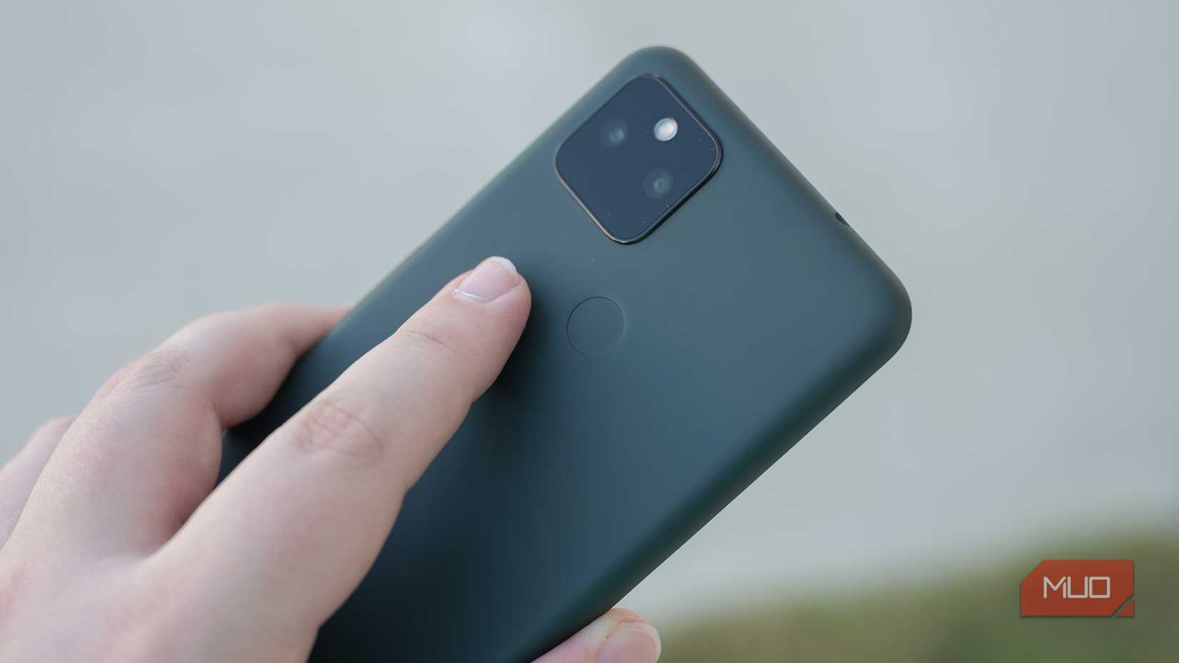 google-pixel-5a-fingerprint-sensor