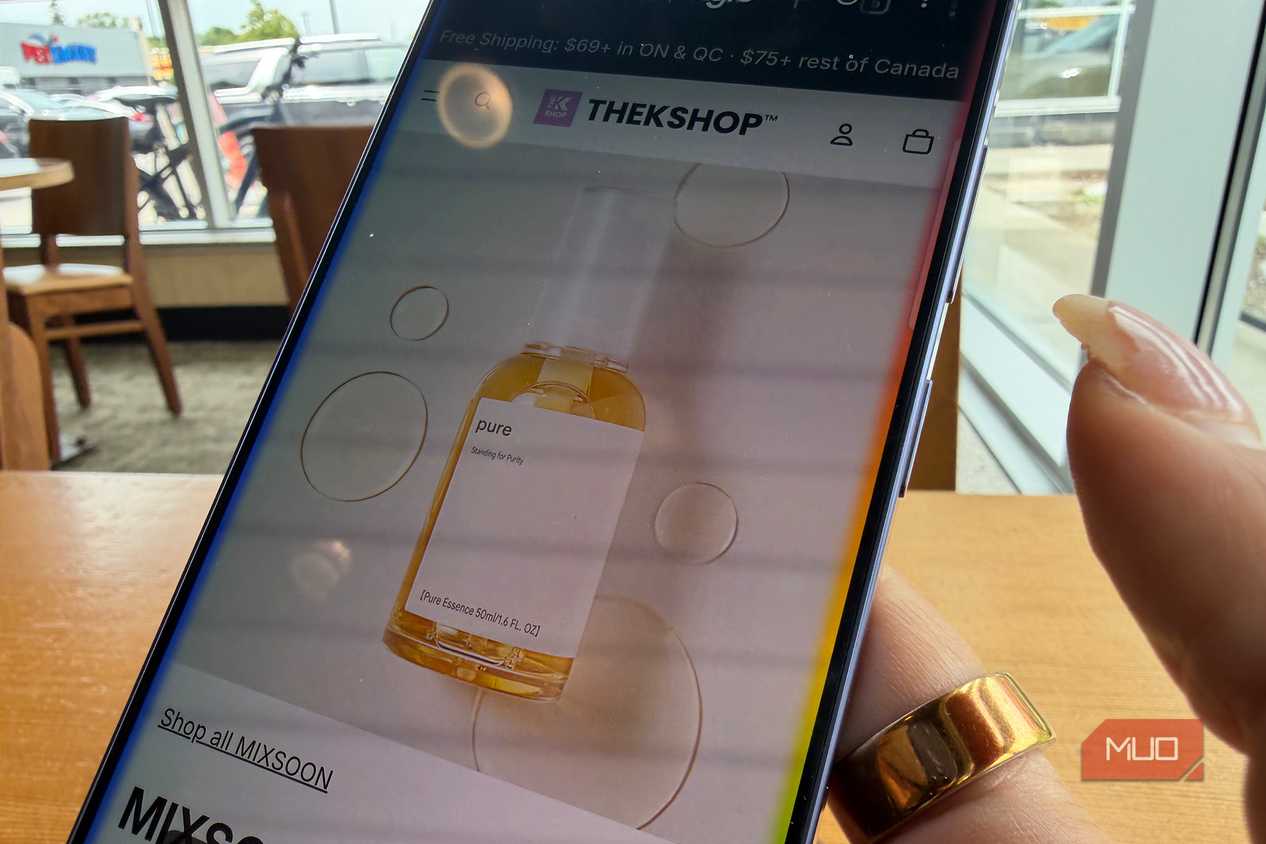 Google Translate Circle to Search on an image of a Korean beauty product showing the label in English.