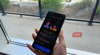 Conversation Mode open in the Google Translate app on a phone.