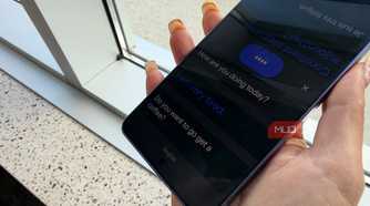 Conversation Mode open in the Google Translate app on a phone.