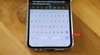 HeliBoard on a foldable Samsung phone