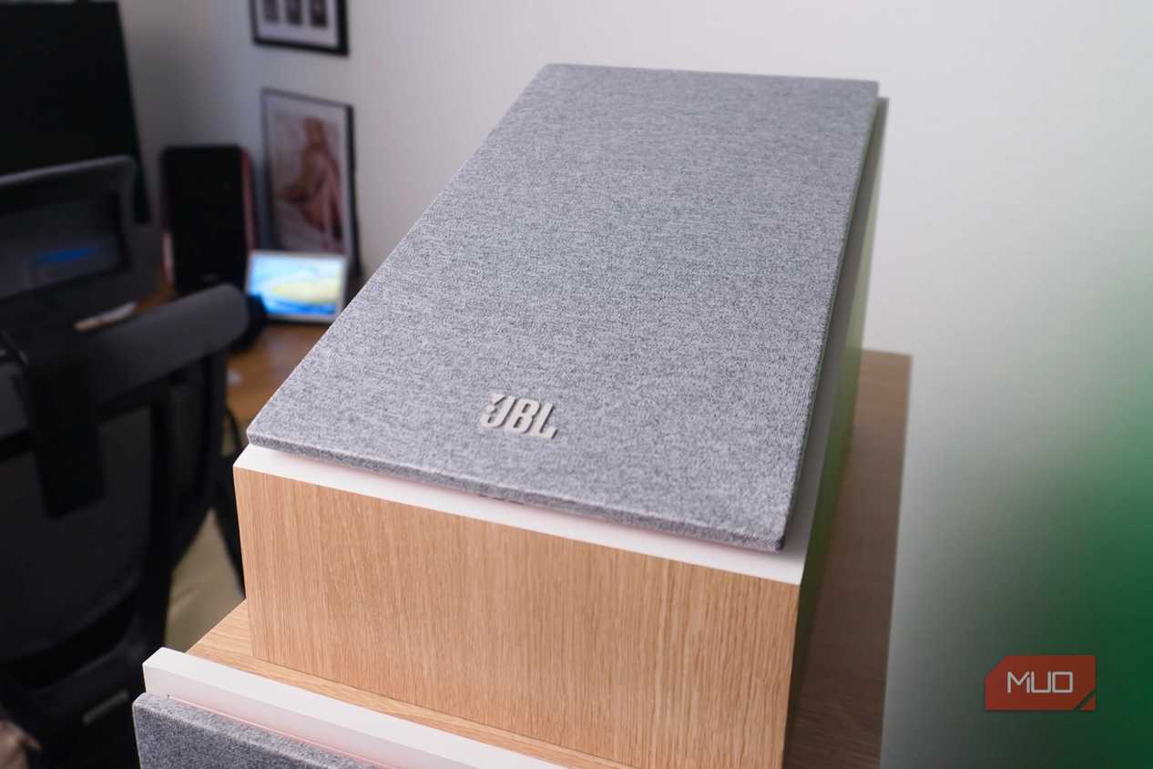 JBL-Dolby-Atmos-Speakers-7