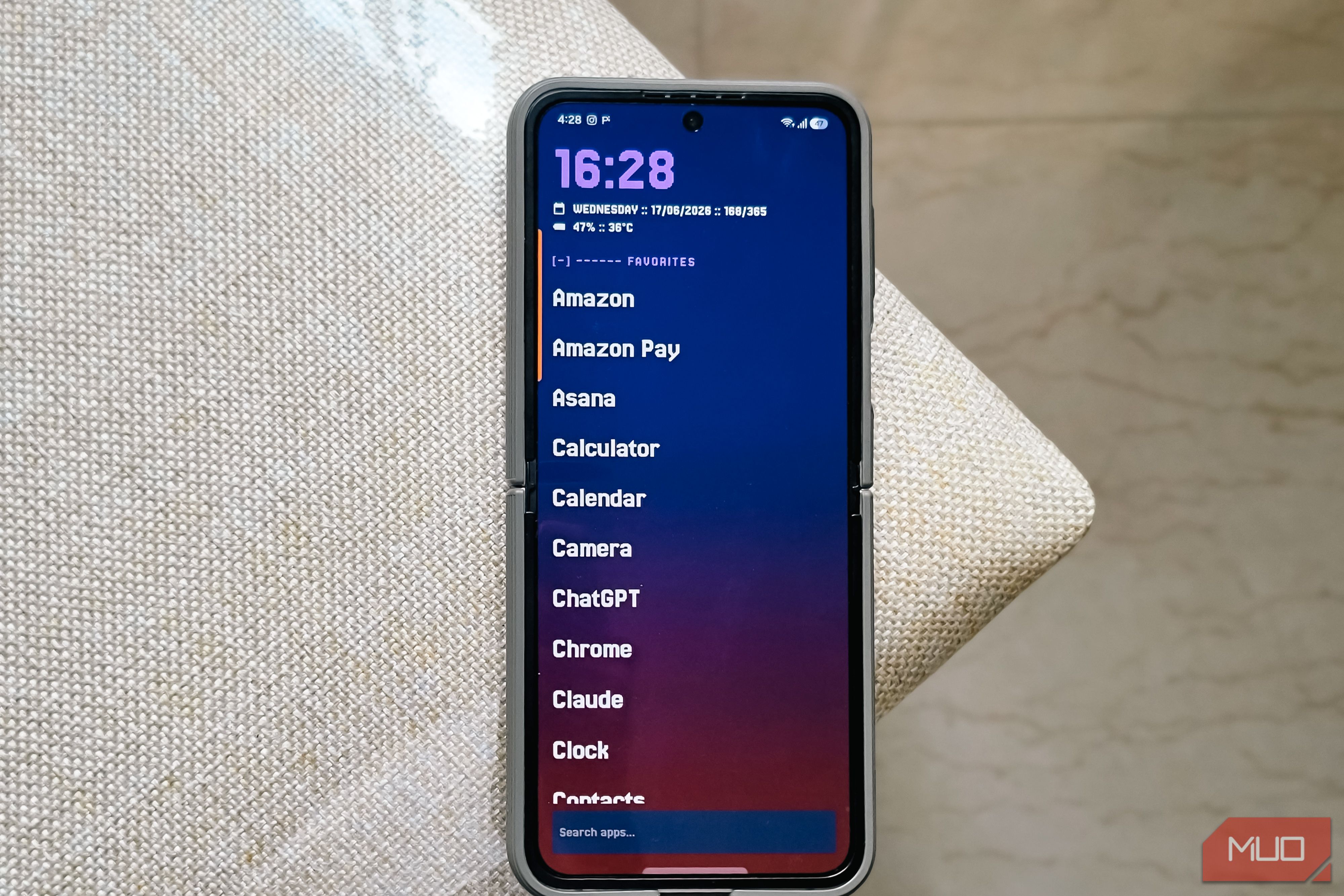 I switched from Niagara to a launcher that costs nothing, requires no account, and looks great
